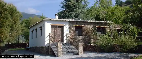 los mejores alojamientos para tus vacaciones en La Alpujarra