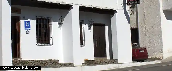 Vacaciones en casas rurales, cortijos y hoteles
