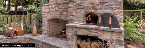 Casas con hornos de leña en La Alpujarra